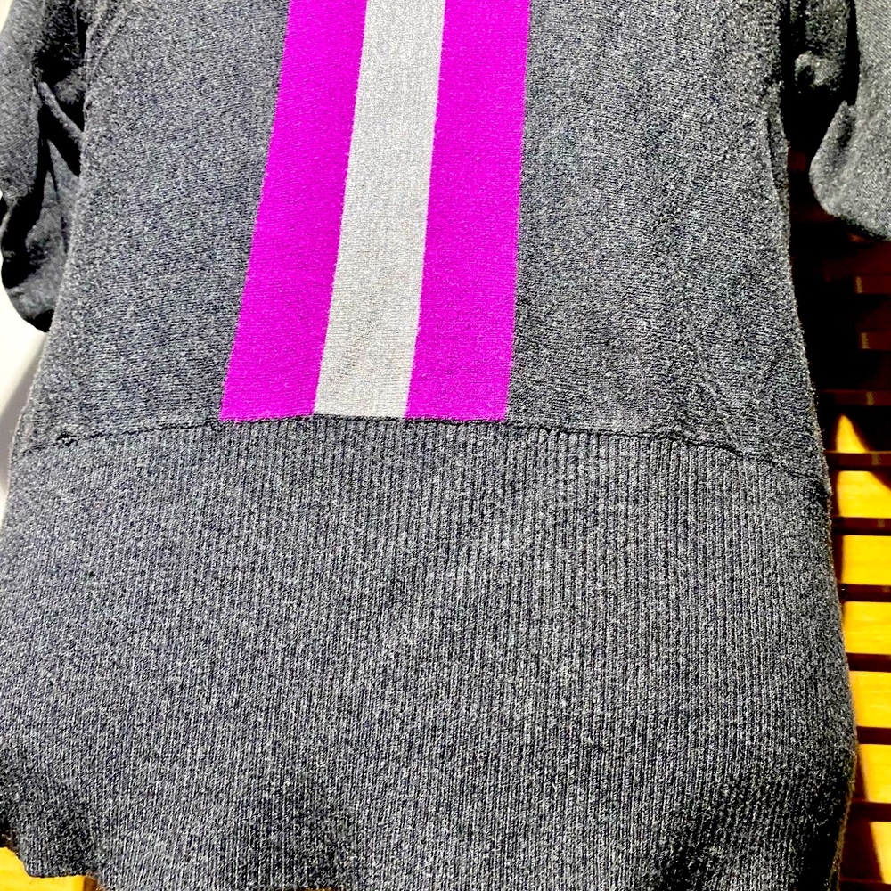 Spense- X large women sweater dark grey with light grey strip and purple line
